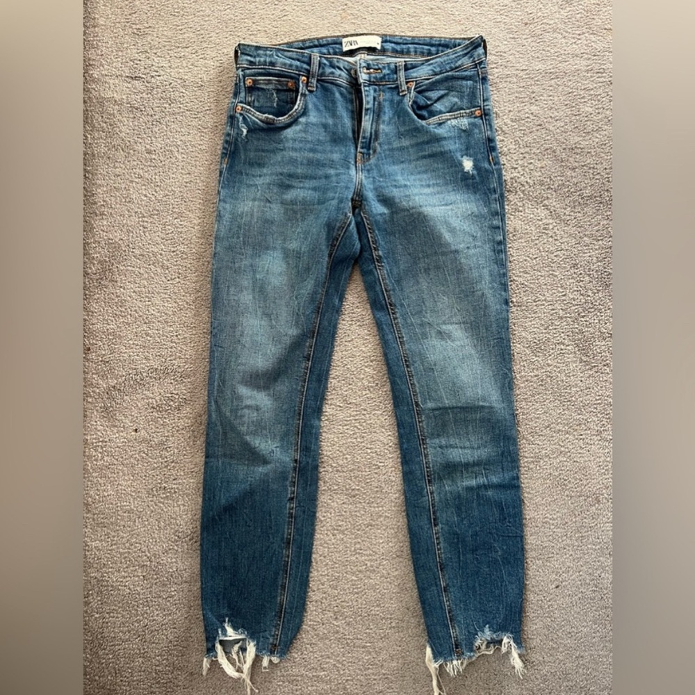 Zara Premium “The Skinny” mid rise jean